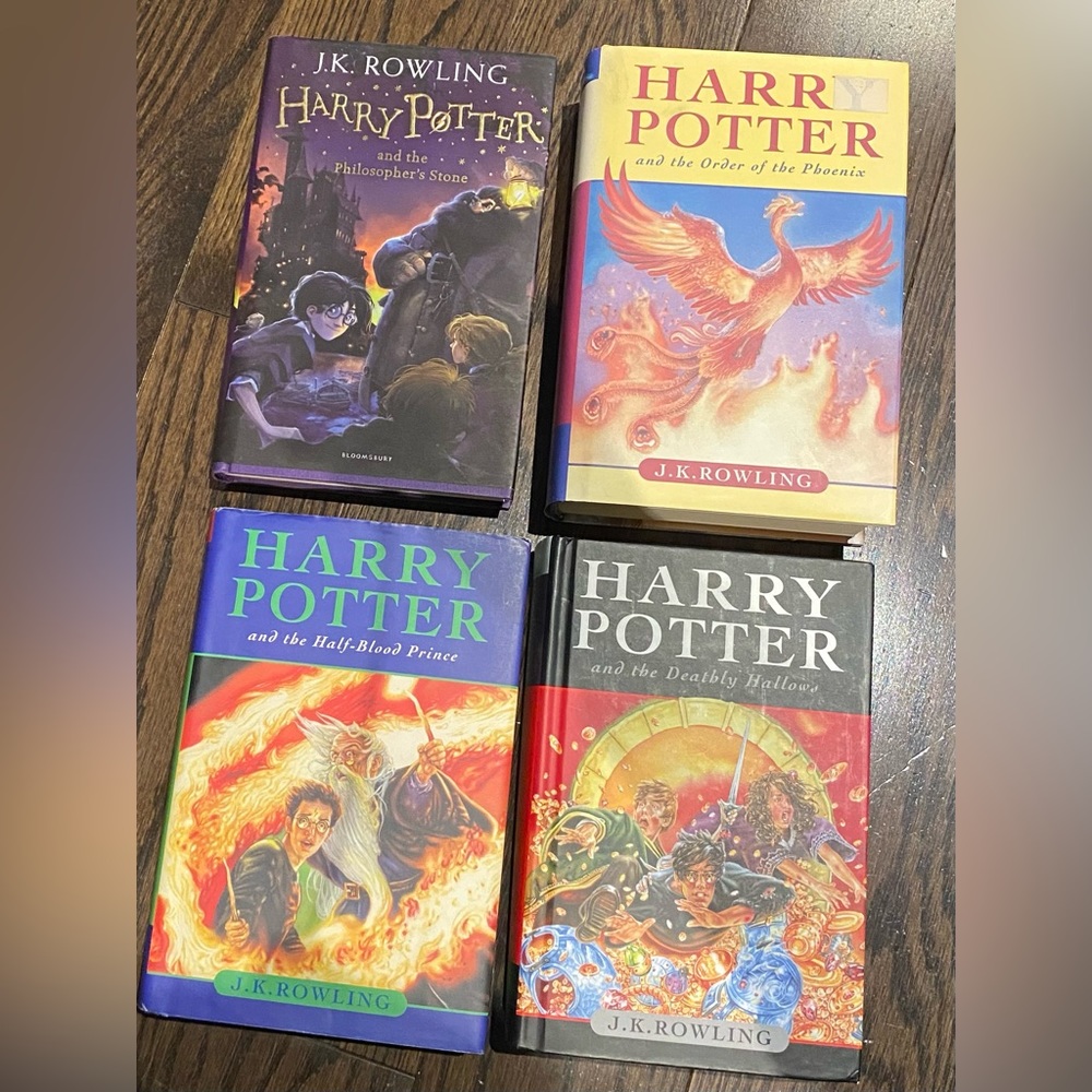 Set of 4 Harry Potter Hardcovers